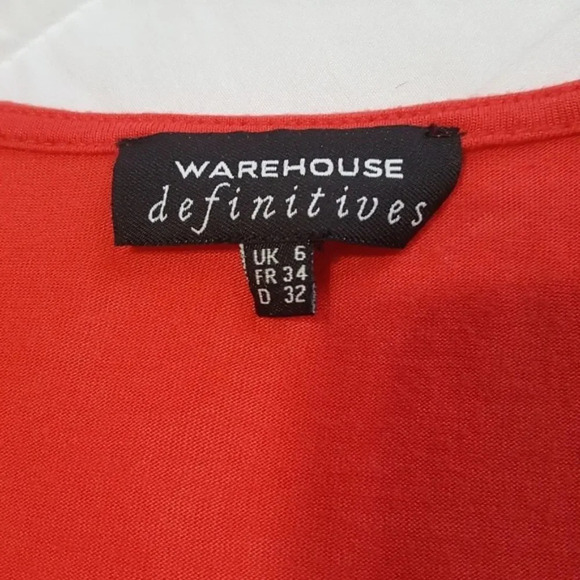 WAREHOUSE DEFINITIVES | Red V Neck Tank Top - Picture 2 of 4